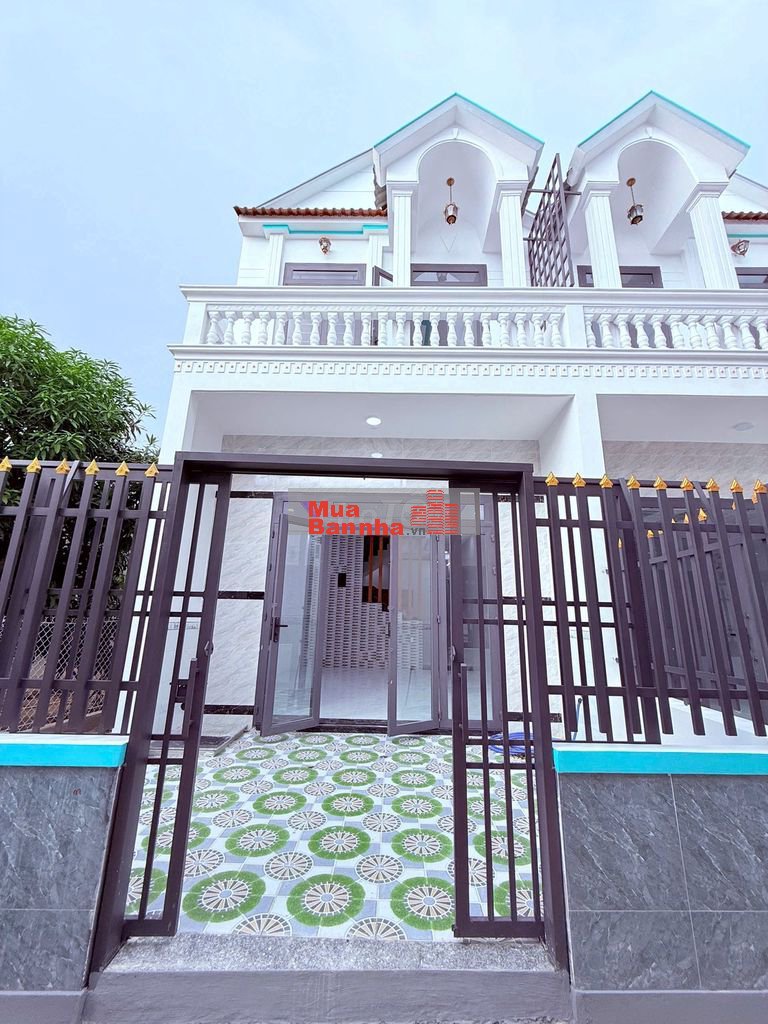 BÁN NHÀ CHÍNH CHỦ SỔ RIÊNG MỚI XÂY GIÁ 1,25 TỶ, 68m2, ĐỨC HÒA, LONG AN