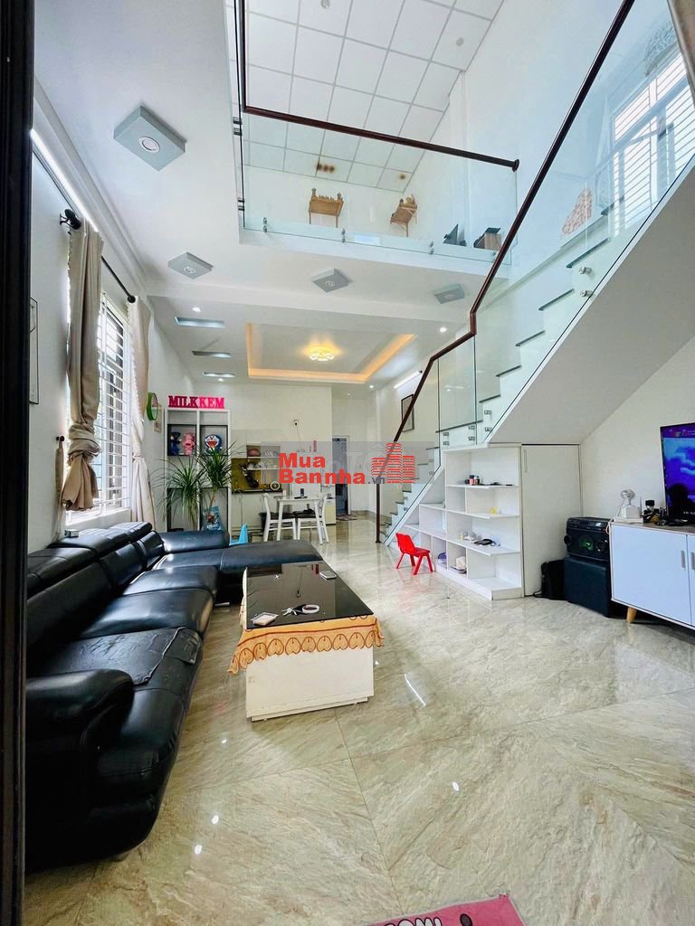 Bán nhà 2 tầng full nội thất kiệt Phạm Văn Đồng Tp Huế chỉ 2,6x tỷ