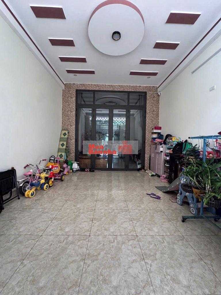 Nhà hẻm Phạm Văn Đồng , Trung tâm phố