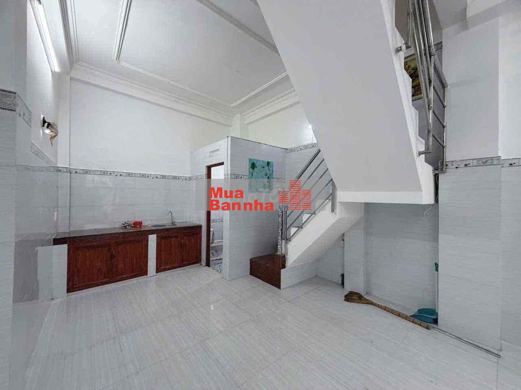 nhà khu tên lửa giáp q6 dtsd 64m2 nhỉnh 3tỷ