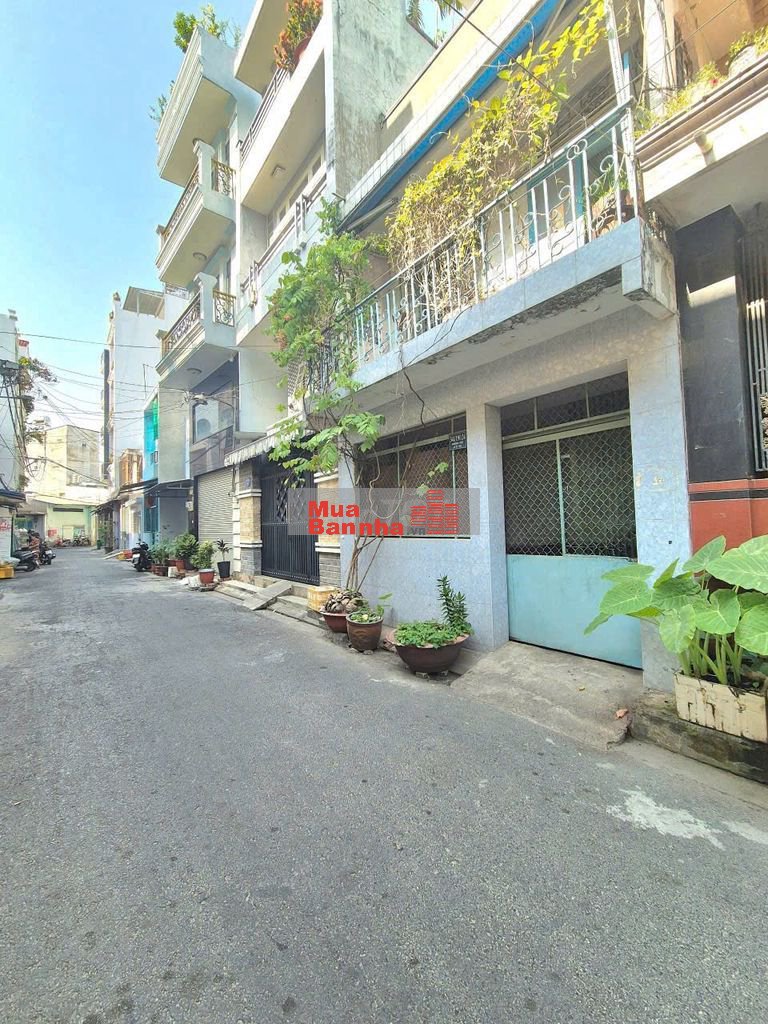 NHÀ HẺM 8M, GẦN VÒNG XOAY ĐẦM SEN, Q11, DT: 4,5x17m, GIÁ 7 tỷ 89TL