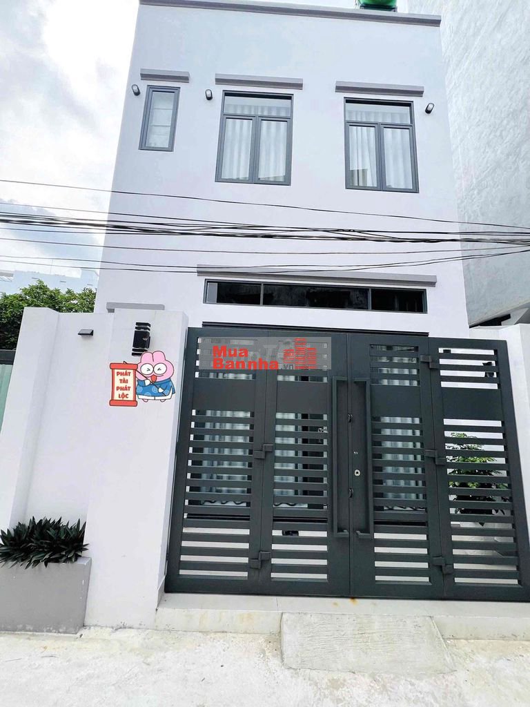 NHÀ ĐẸP DIỆN TÍCH LỚN- SÁT TÊN LỬA, CÁCH MẶT TIỀN 20M- TIỆN ÍCH ĐẦY ĐỦ