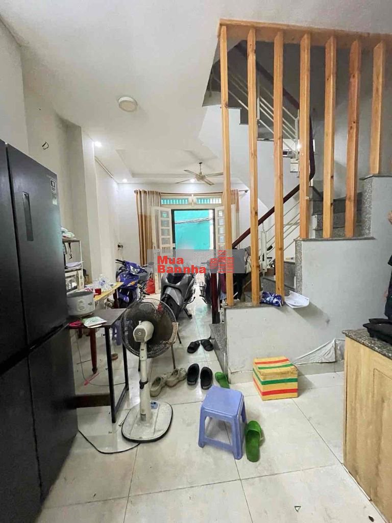 Siêu ngon quận 10 Hiếm 4 tầng 4.5x8m 4 phòng ngủ hẻm thông chỉ 5.85 tỷ