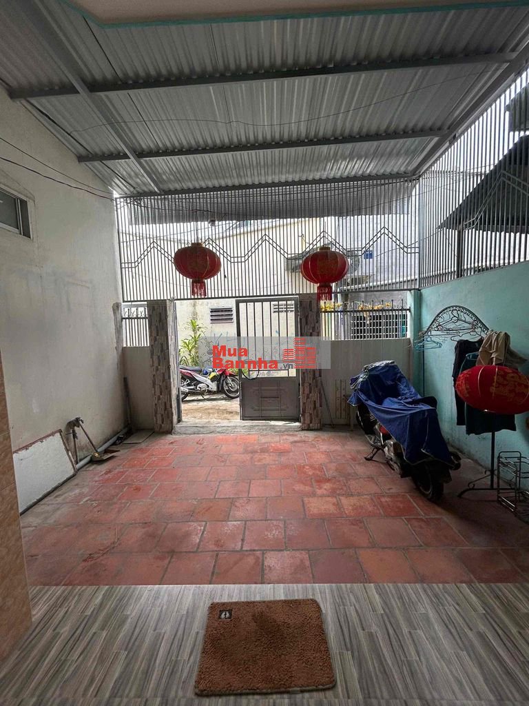 Bán Nhà (90m2, ngang 4.6m)hemNguyễn Khuyến, gần chợ Vĩnh Hải- 2.99 tỷ