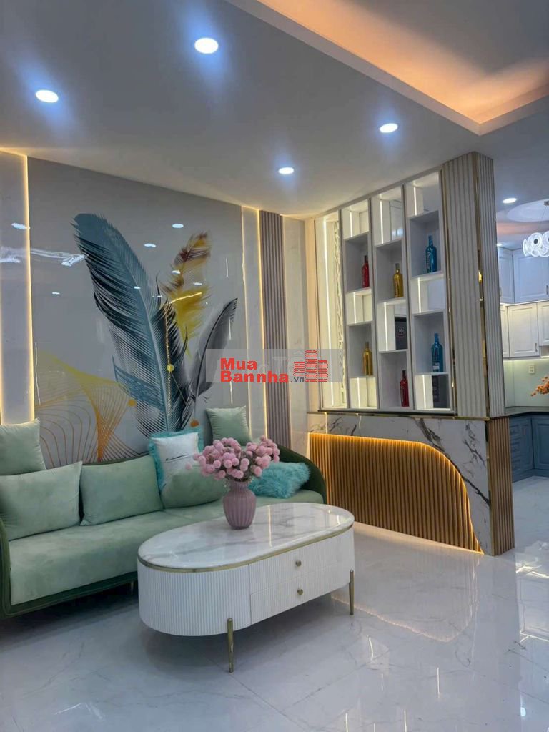 Nhà 3 tầng mới hoàn thiện