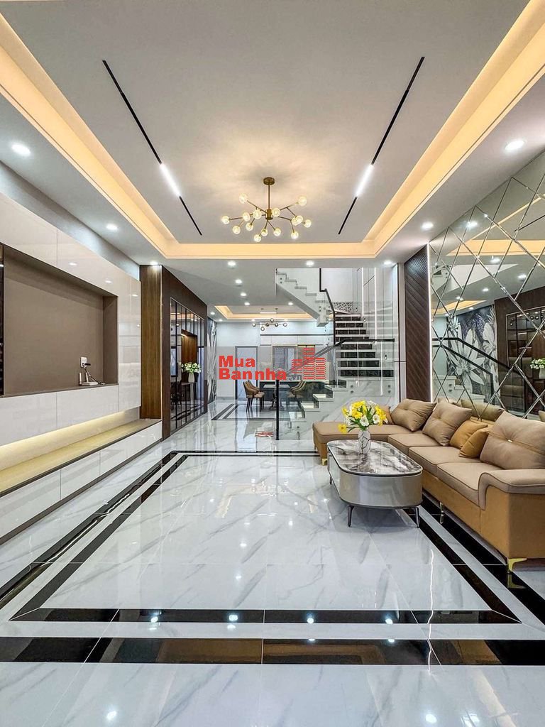 Nhà đẹp giá tốt, phố Láng Hạ, 42m2 x 6T, gần phố, ngõ thông kinh doanh