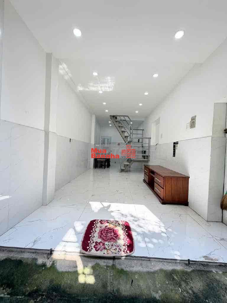 Bán Nhà Trung Tâm Tân Phú-30m2-Chỉ 3.XTỷ-2Tầng-Sát Chợ Và Trường Học