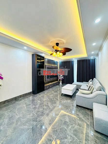 nhà ở - cần bán gấp ai cần liên hệ