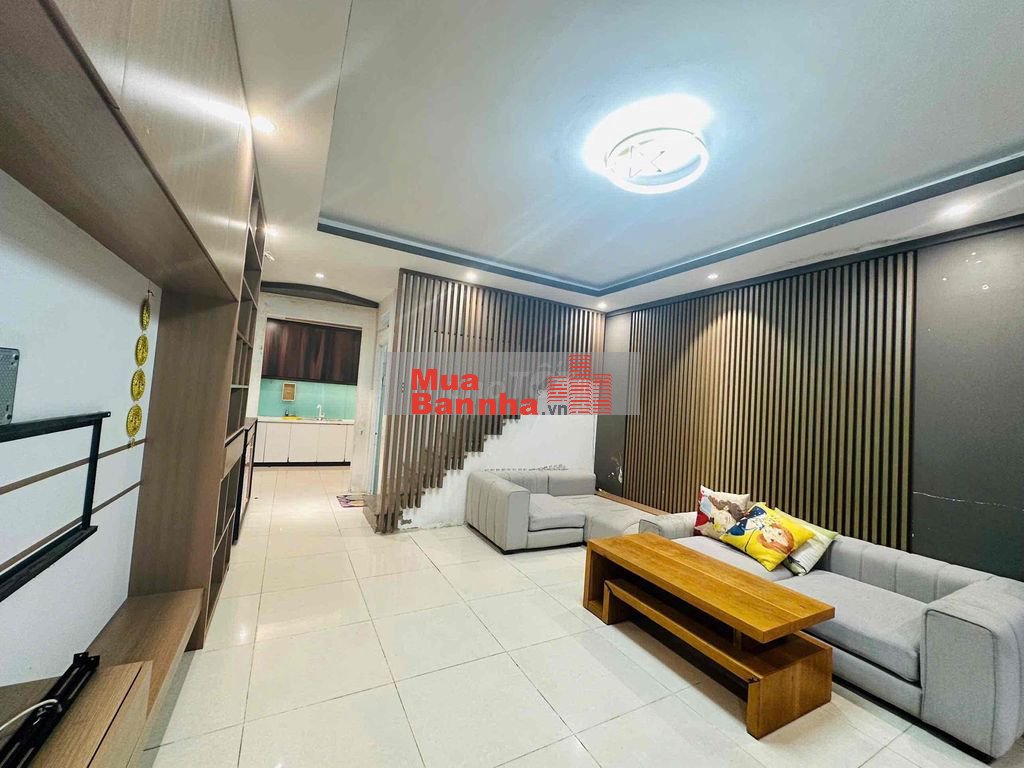 Nhà đẹp Ngang 4.5m chỉ hơn 4 tỷ - Gần Lottemart- Nguyễn văn lượng