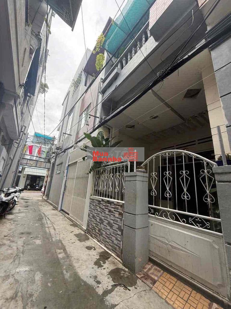 nhà 2,5 tầng sau lưng mt thanh sơn chỉ hơn 4tyxx