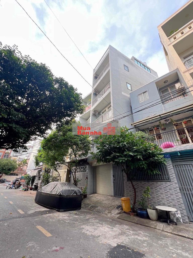 Bán nhà ở MT ngay Độc Lập, 5 lầu, vị trí đẹp, không lỗi phong thuỷ