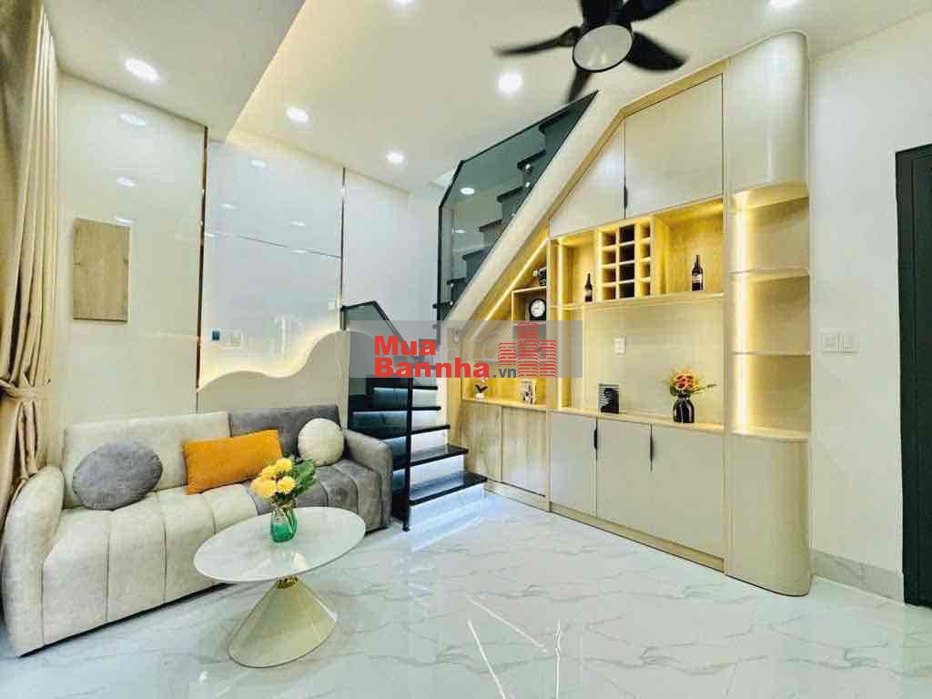 NHÀ ĐẸP HẺM RỘNG, NGAY CV GIA ĐỊNH & SÂN BAY - 2TẦNG 20M2 CHỈ 3,39 Tỷ.