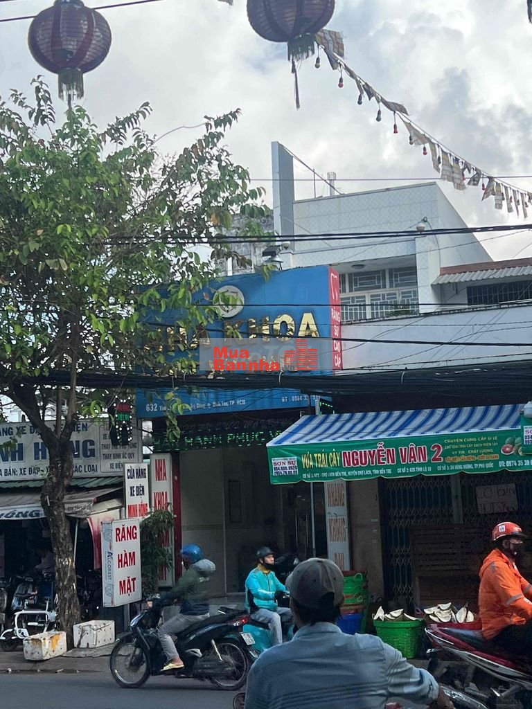 nhà nằm khu trung tâm đường tỉnh lộ 10