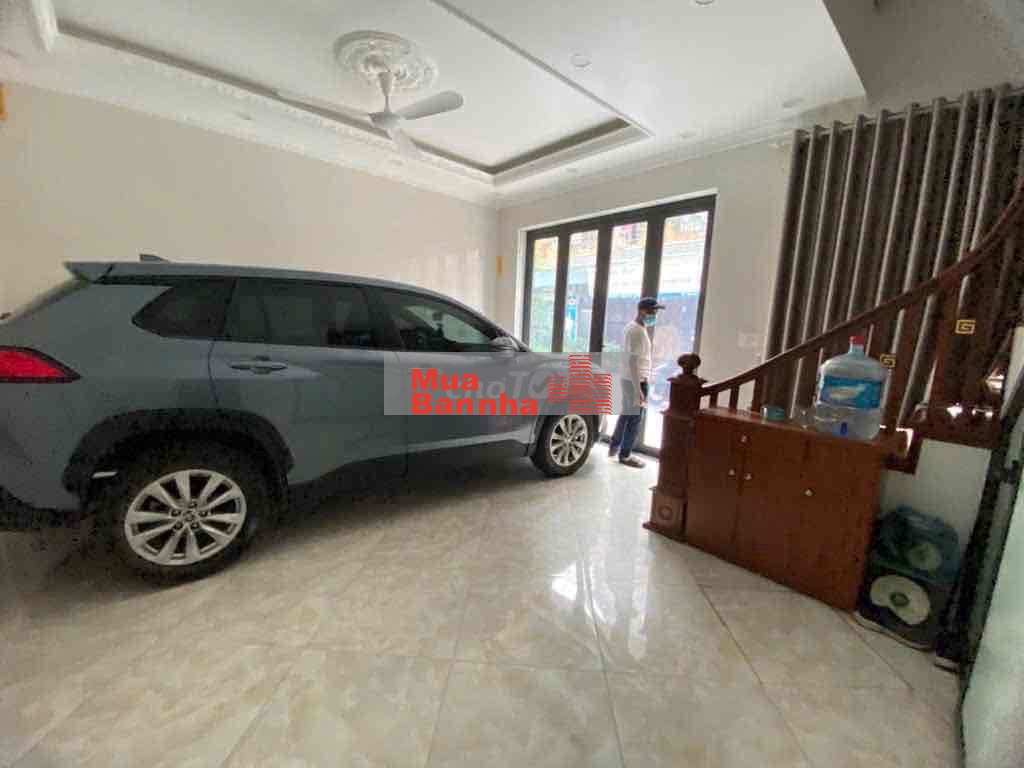 Bán Nhà Vĩnh Hưng - DT 35m Giá 7.25 Tỉ - Ô Tô  Ngủ Trong Nhà - Lô Góc