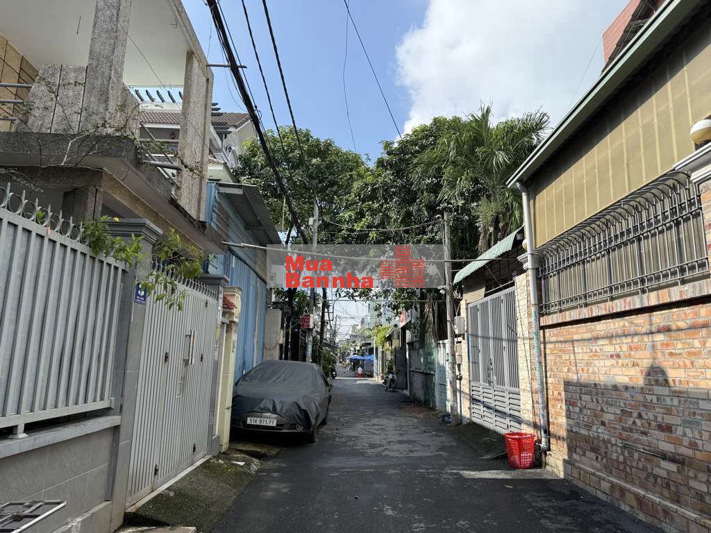 NHÀ NGAY TRUNG TÂM CHỢ TAM HÀ