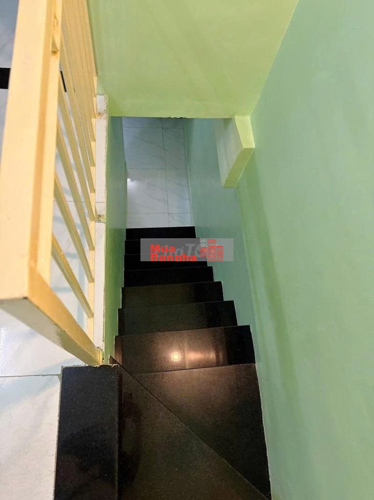 QUẬN 10 NGAY VẠN HẠNH MALL,3 TẦNG 3PN, NỞ HẬU TẶNG NỘI THẤT,HƠN TỶ TL