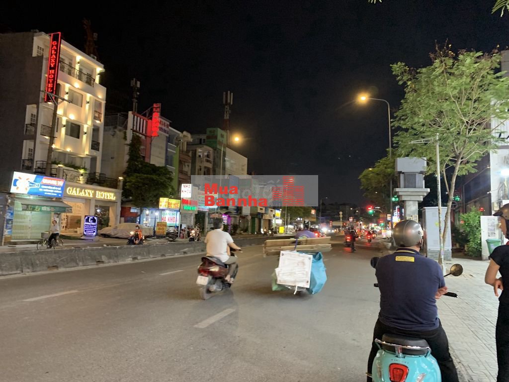 Mặt tiền Nguyễn Oanh 4x25m 1 trệt lửng 2 lầu- giá tốt 12 tỷ