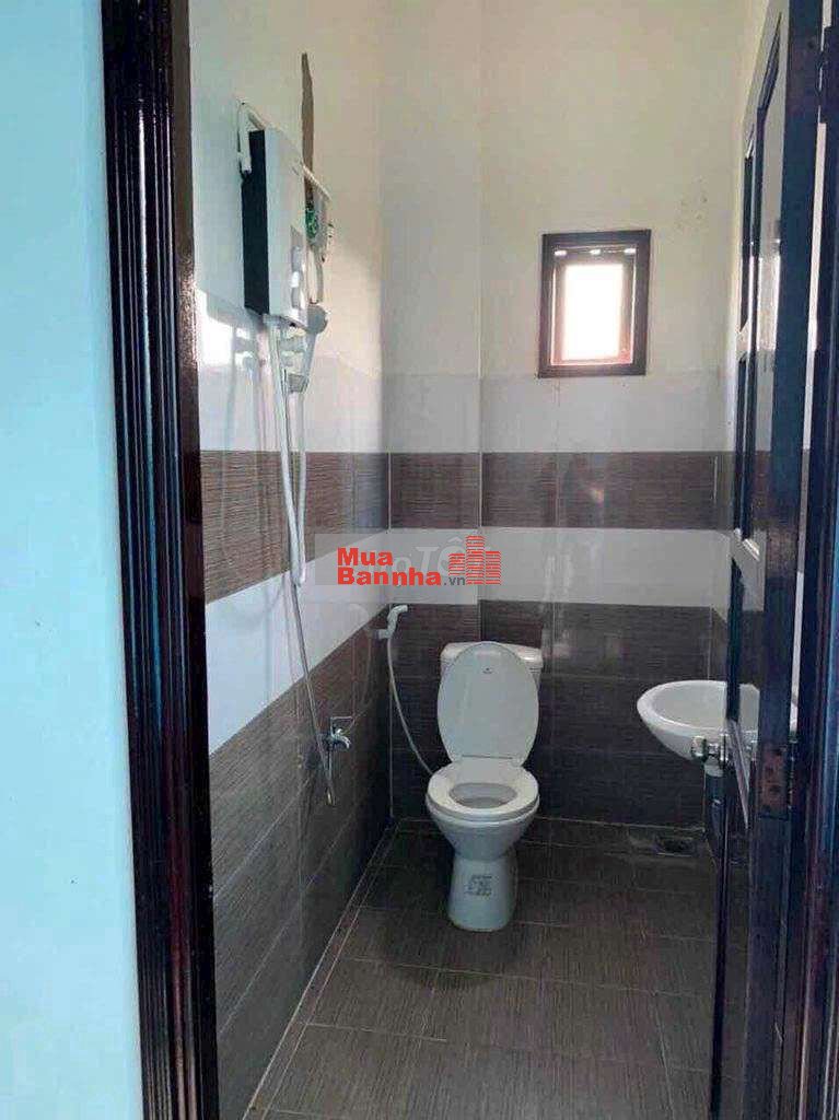 NHÀ MẶT TIỀN KHU CÔNG NGHIỆP HÌA PHÚ- VĨNH LONG