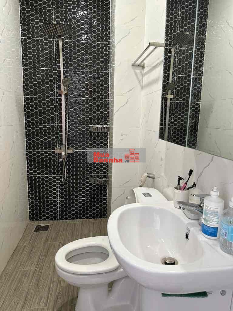 , Quận 7 tâng kiểng ở kinh doanh cho thuê .sang tên ngay