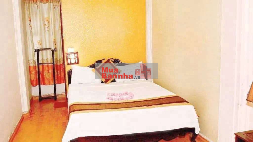 MẶT PHỐ HÀNG CHUỐI – TRUNG TÂM PHỐ PHÁP – KINH DOANH ĐỈNH