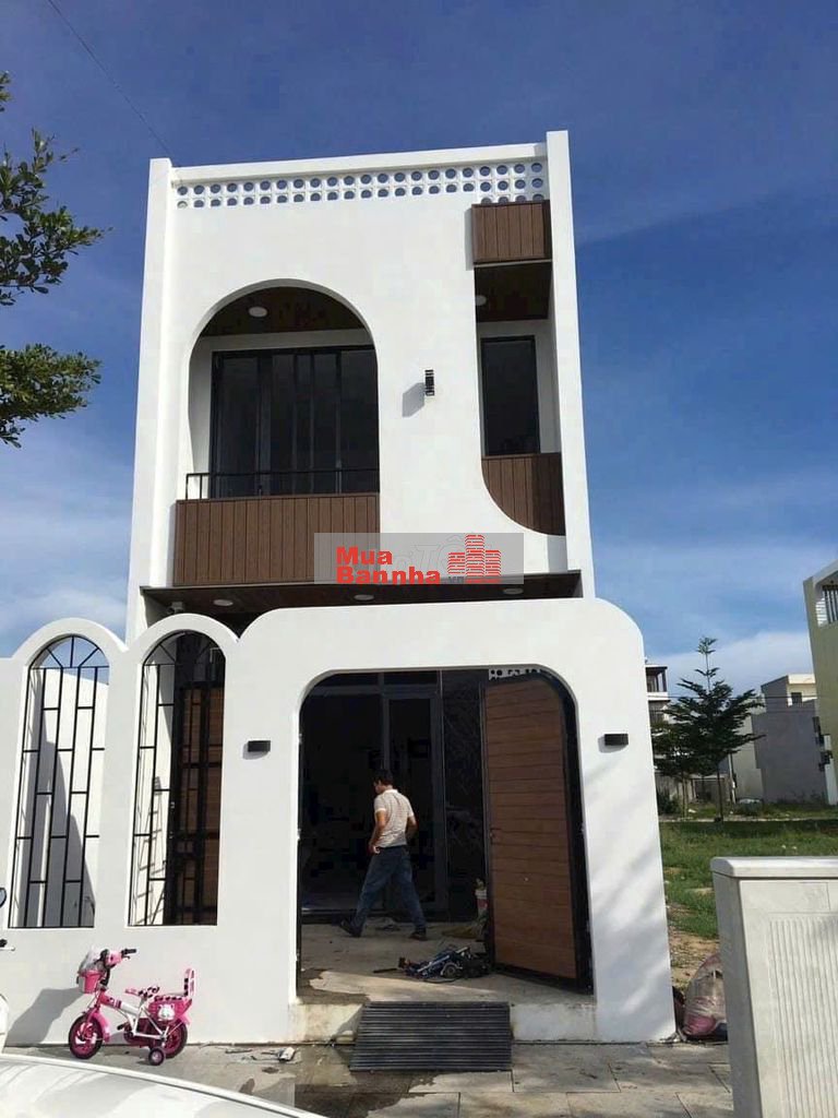 Chủ Giảm 200tr!! Còn 1,980 tỷ Bán Nhà Lầu xây mới Gần KDL Bửu Long