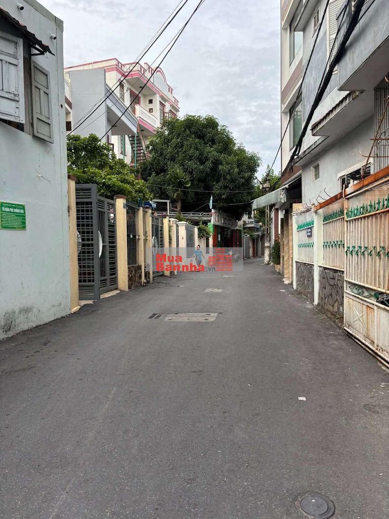 Nhà kiệt oto Trưng Nhị - Hòa cường.