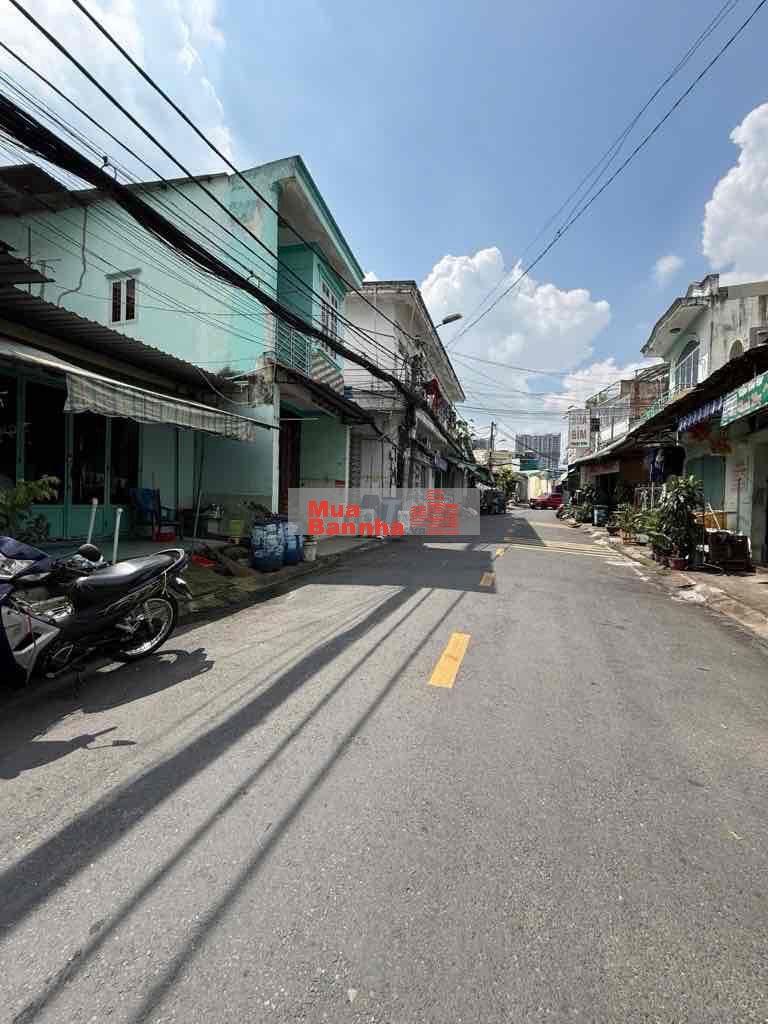 Mặt tiền kinh doanh, Linh Xuân TĐ, 30m2, khu sầm uất, Giá 3,9 tỷ