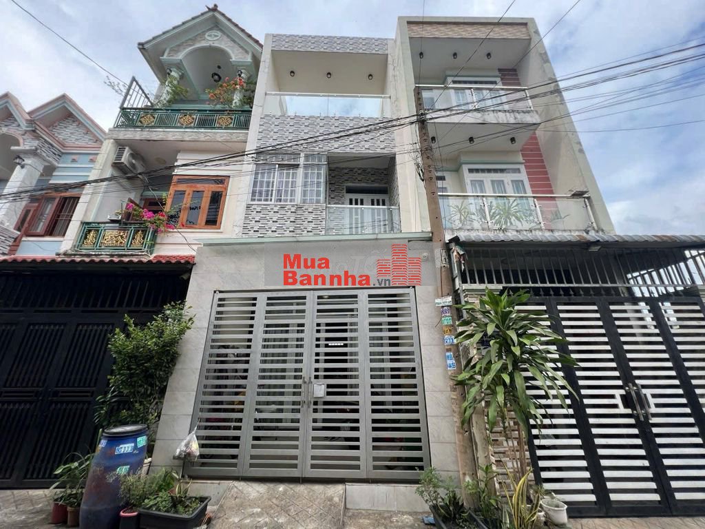 Nhà phố gần chợ Dĩ An, phường Dĩ An, thành phố Dĩ An