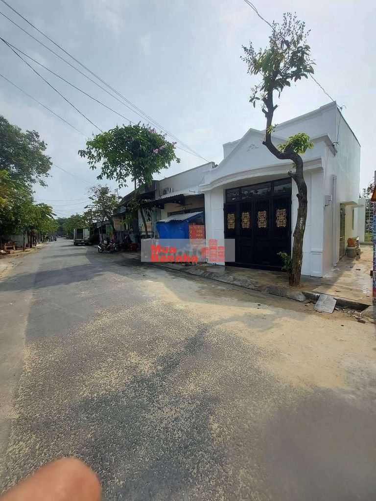 Bán nhà Mặt tiền Đ.Xuân Thới Sơn 32,DT: 4,35 x 12