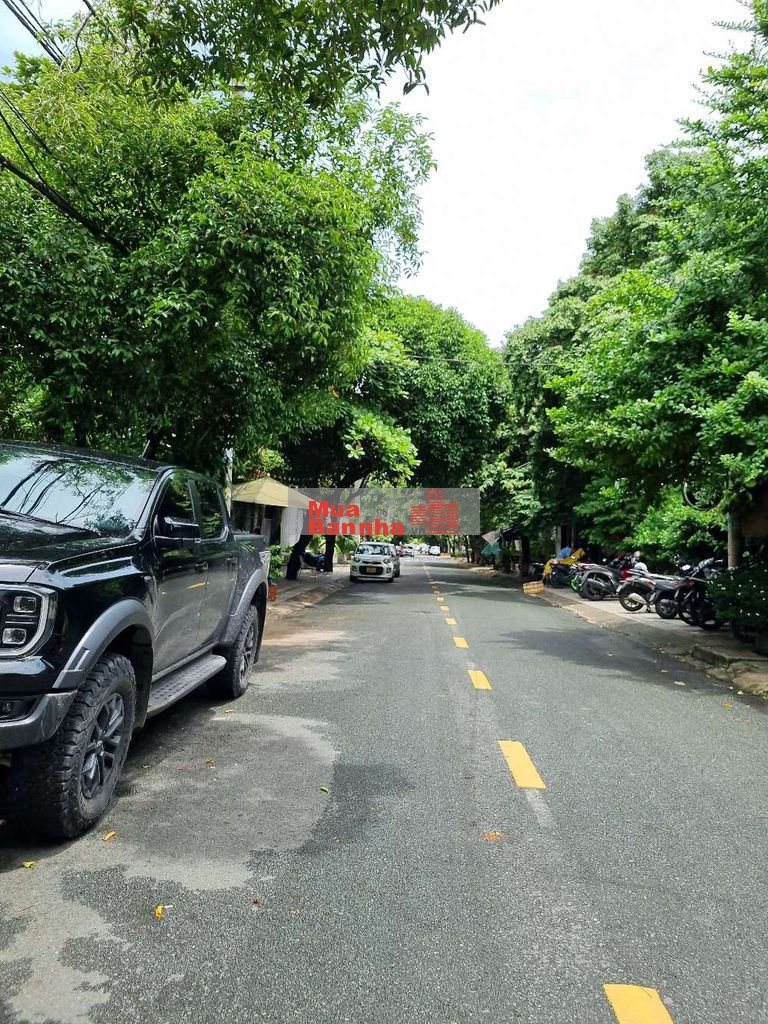 90m2- ngang 5m- mặt tiền đường vỉa hè 12m, nhỉnh 6 tỷ- Phước Bình, Q9