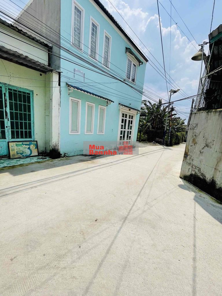 NhàBìnhNhâm 38 ĐườngXeTải 3 Phòng Ngủ