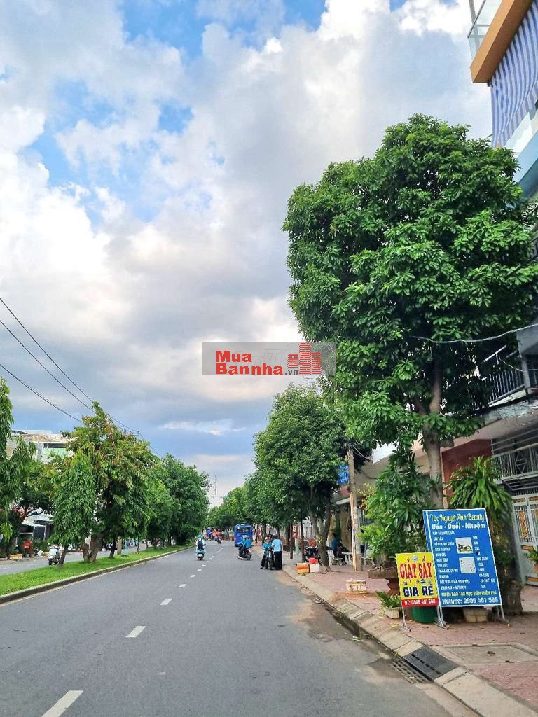 MẶT TIỀN ĐẠI LỘ 3, 140M2 NGANG 5.5M,NGAY DỰ ÁN GLOBAL CITY