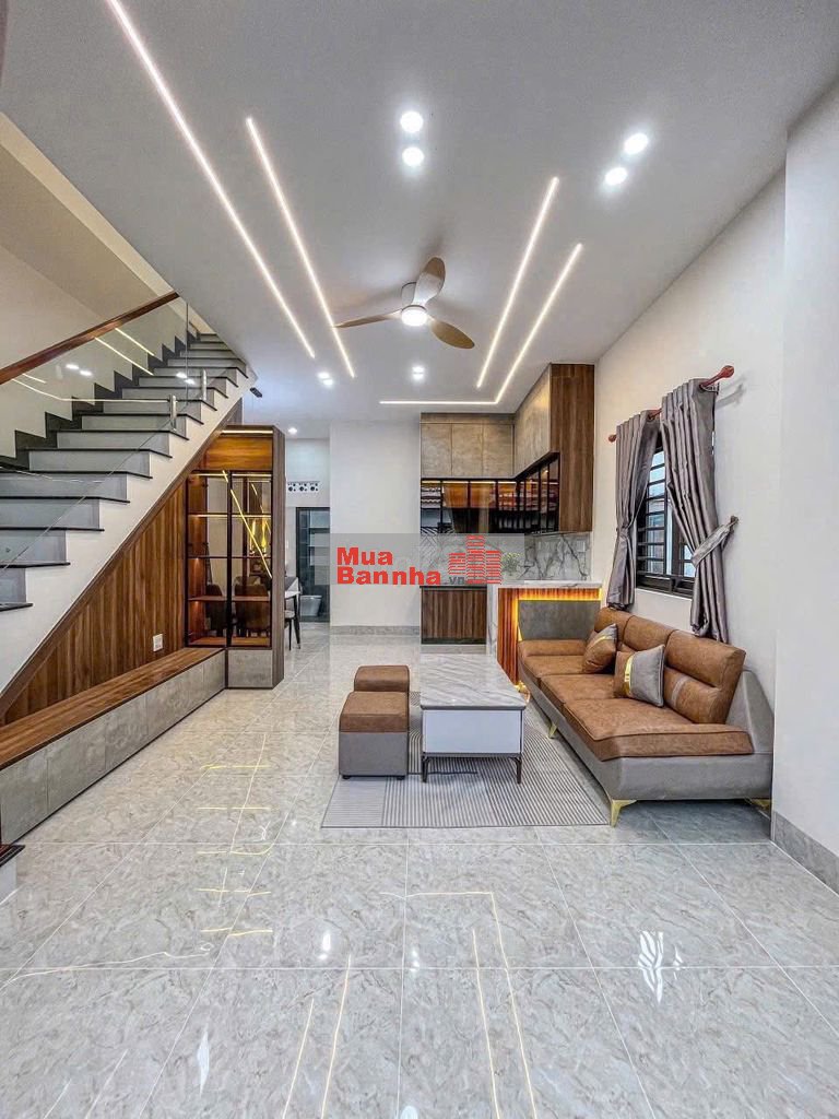 Nhà Ngộp Hóc Môn 1,85 tỷ 60m2.Cách chợ 500m2.Đang cho thuê 10tr/tháng