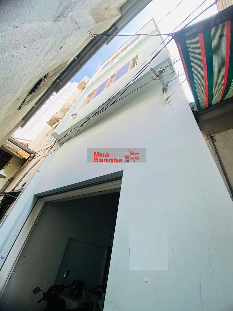 Bán nhà hẻm 2M Lê Thị Riêng Bến Thành Quận 1 - 3.7x11m 4 tầng 4PN