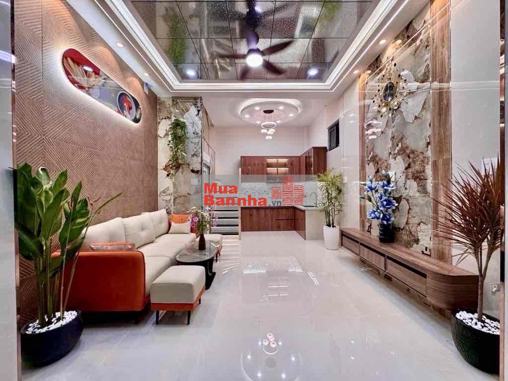 Siêu Phẩm - Nhà 3 Tầng - Ngang Xịn 4M - HXH - Văn Thân Q6 - Nhỉnh 3Tỷ