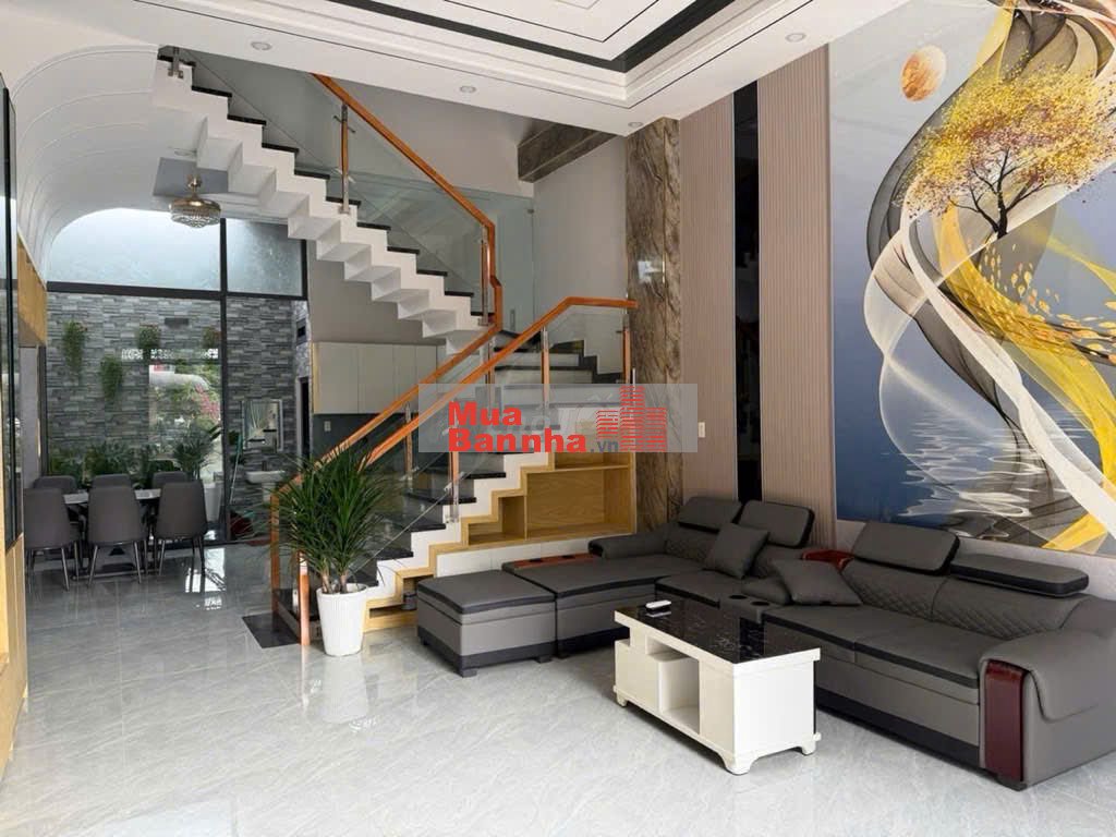 SIÊU PHẨM ĐÓN TẾT nhà mặt tiền 59m2, 4 tầng, gần đường Lê Hồng Phong