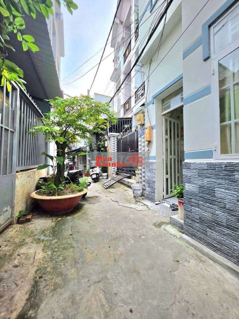 Cần bán gấp vài căn nhà gần cầu phú xuân nhà đẹp đón khách ngay