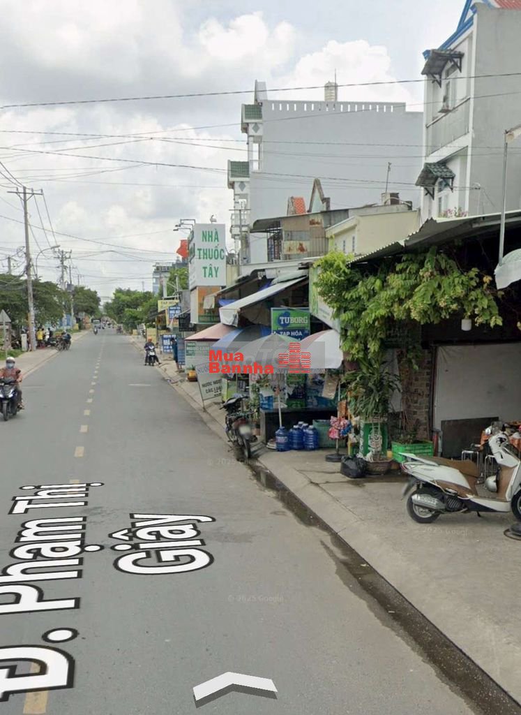 Bán nhà Hóc Môn, mặt tiền đường Phạm Thị Giây,  4 x 18