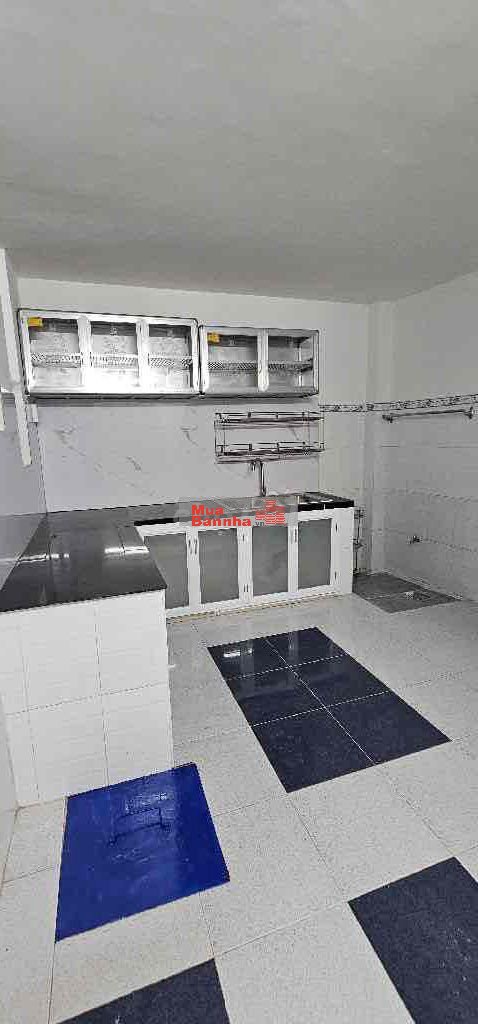 Chính chủ cần bán nhà quận 7. 2tầng 3pn,2wc .nhà căn góc hẻm an ninh.