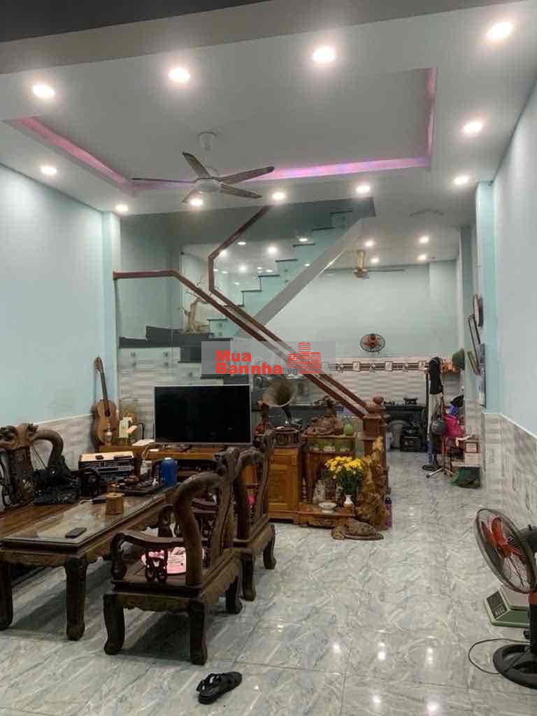 Rất rẻ bình tân 2 tầng 70m2 gần đường tên lửa nhỉnh 4 tỷ