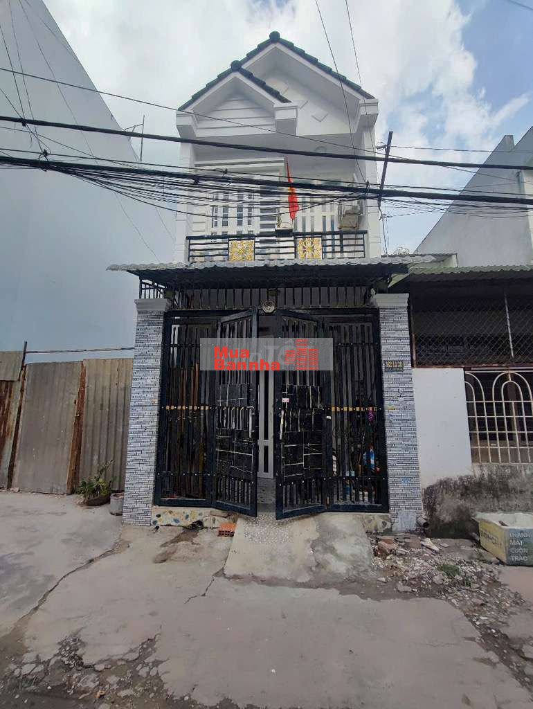 CẦN BÁN GẤP NHÀ _HT13 QUẬN 12 _DT 60M2. HXH, MT5M, 2T, 3PN,