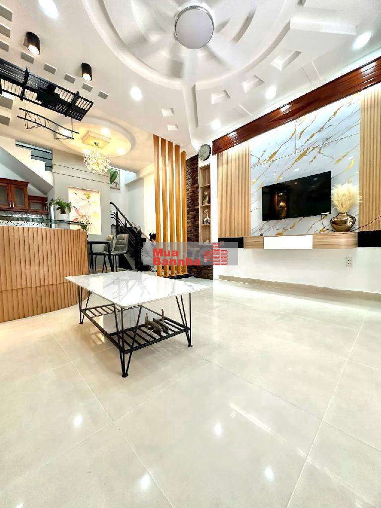 Bán nhà 3T 3pn gần ngã 6 gò vấp 4x7.2 chỉ hơn 3 tỷ.sổ riêng