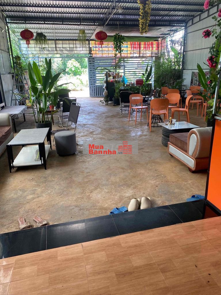 bán nhà 2tỷ450,DT 8,5x54,hẻm cấp 1,cách QL14 200m, 3PN, xã Cuôr Đăng