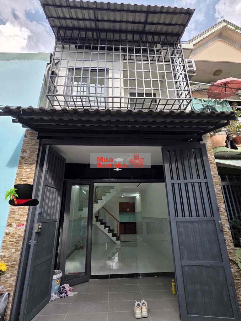 nhà lầu hẻm thông đường 53 gần chợ Hiệp Bình nhà mới dọn vào ở ngay