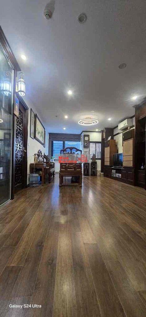 Cực ngon Minh Khai, Thang Máy, Phân lô, lô góc, ngõ thông 42m.