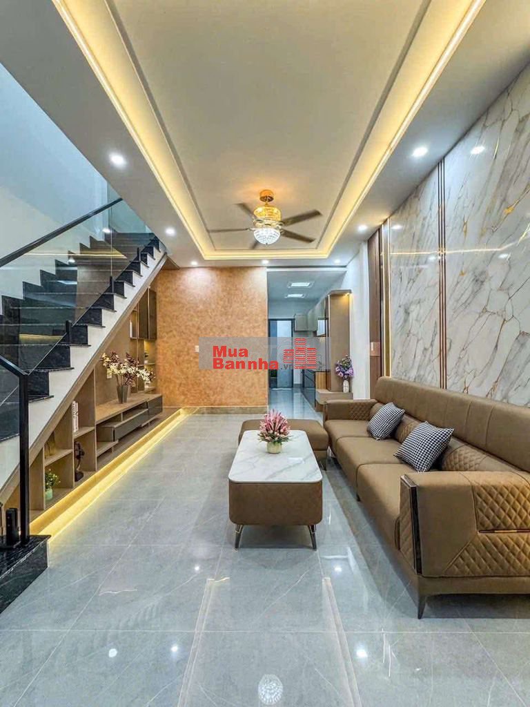 BÁN NHÀ hẻm XH - 60m2 - SHR ĐANG CHO THUÊ - KẾ BÊN CHỢ BÌNH CHÁNH