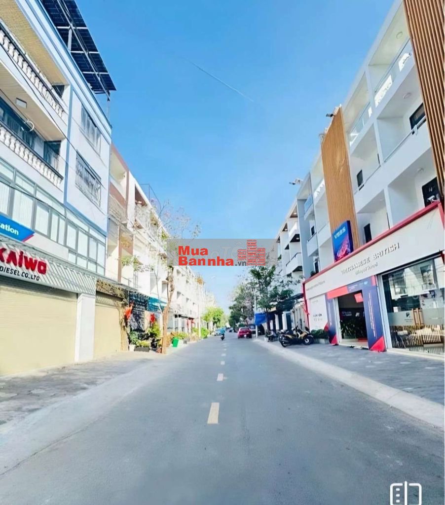 MẶT TIỀN ĐƯỜNG SỐ KHU TÊN LỬA 4 TẦNG 4M20M Sát AEON MALL Hơn 10 TỶ