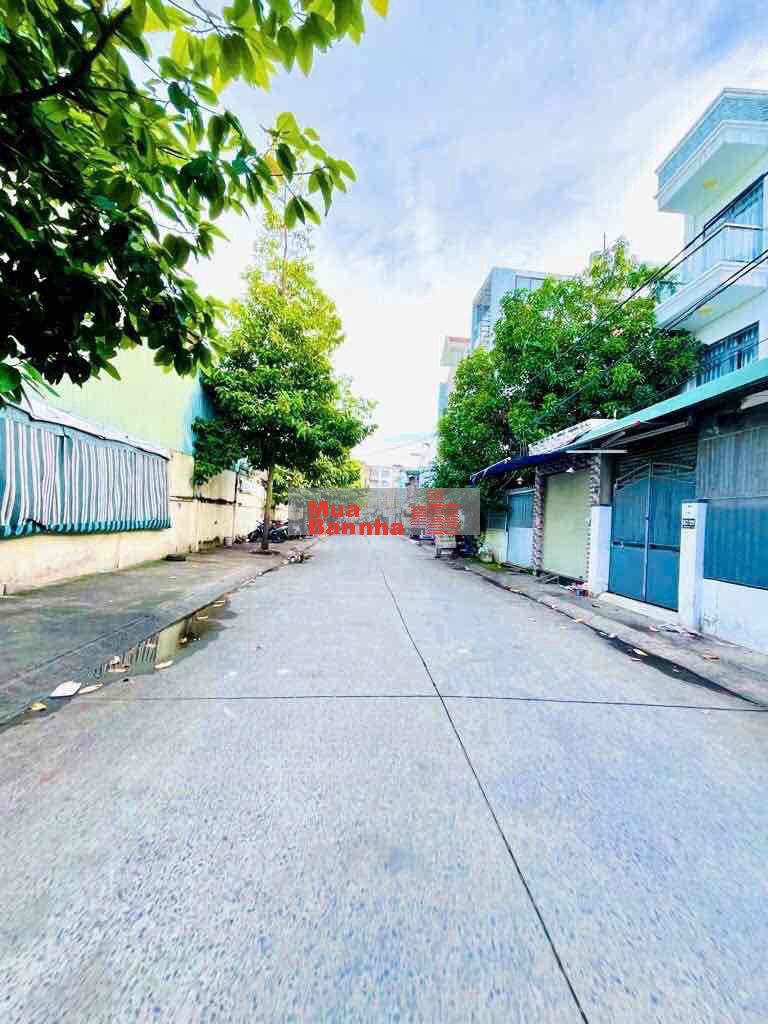 Nhà mặt hẽm 8m đường Tạ Quang Bửu P6 Q8