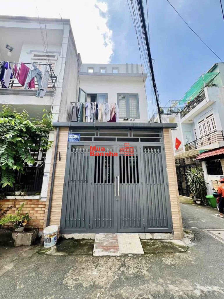 Nhà 2 mặt tiền 4m x 13m 2 tầng hẻm xe hơi 6m thông đường Lâm Thị Hố