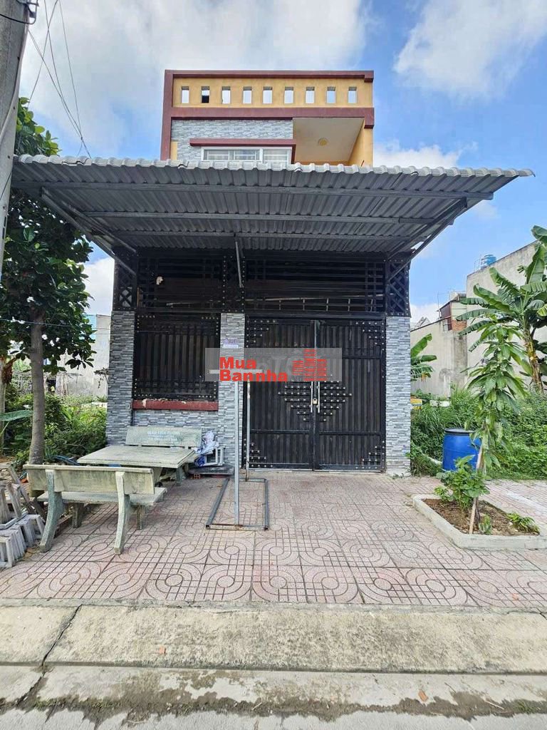 Nhà phố kdc gần ngã tư Chiêu Liêu p. Tân Bình Dĩ An